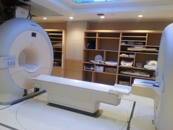 MRI